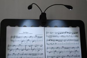 Lampka USB Bounn podwÃ³jna LED nocna z klipsem na ksiÄ Å¼kÄ USB czarna (JBL088) 4