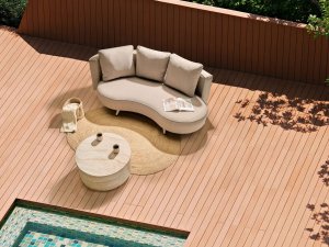 Beliani Sofa ogrodowa dla 3 osób PARORI Prawostronny Beżowy 2