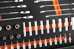 Zestaw narzędzi Neo Tools Kluczy nasadowych 1/2", 1/4", 95 szt., CrV, pianka EVA (10-065) 10