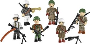 Cobi Klocki Bitwa o Ardeny 1944 75 klock�w (5902251020651) 2