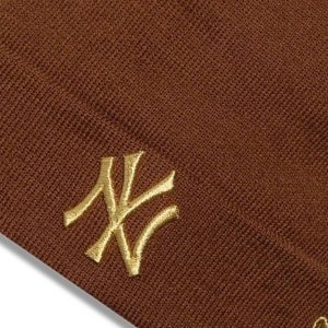 New Era Wmns Metallic Logo Beanie New York Yankees Hat Brązowe One size (60915931) 2