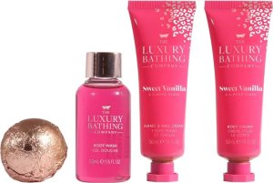 I love Set The Luxury Bathing Company: Sweet Vanilla & Almond Glaze, Cleansing & Refreshing, Shower Gel, For All Skin Types, 50 ml + Sweet Vanilla & Almond Glaze, Bath Bomb, 25 g + Sweet Vanilla & Almond Glaze, Hydrating & Softening, Body Cream, Daily, 50 2
