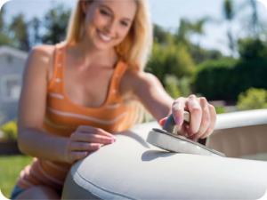 Intex Zestaw do czyszczenia basenu PureSpa 3