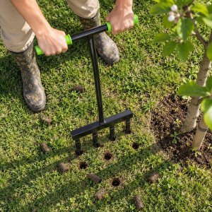Kadax Aerator rurkowy ręczny 36cm kolce widły napowierzania trawnika piaskowanie 4