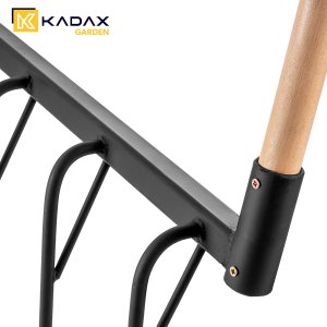 Kadax Aerator ręczny do trawnika wertykulator trawy metalowy z trzonkiem ogrodowy 9