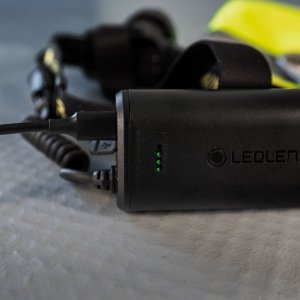 Latarka Ledlenser H15R Pro (503354) 2
