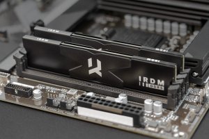 Pamięć GoodRam IRDM, DDR5, 16 GB, 6000MHz, CL30 (IR-6000D564L30S/16GDC) 7