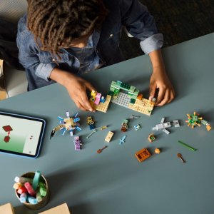 LEGO Klocki Minecraft 21598 Podwodna przygoda (5702018069301) 5