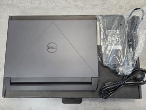 Laptop Dell Laptop Dell Gaming G15 5535 Ryzen 7 7840HS 16GB 512SSD Win11 RTX 4050 120Hz 16