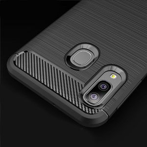 Hurtel Carbon Case elastyczne etui pokrowiec Samsung Galaxy A20e niebieski uniwersalny 5
