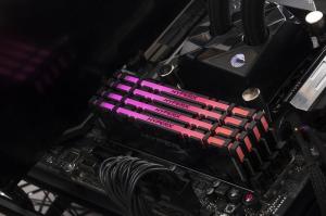 Pamięć HyperX Predator RGB, DDR4, 32 GB, 3000MHz, CL15 (HX430C15PB3AK2/32) 7