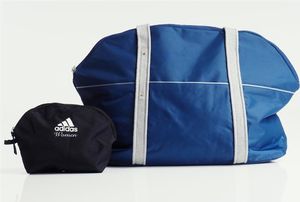 Adidas Torba sportowa Perfect Gym niebieska (AJ9774) 1