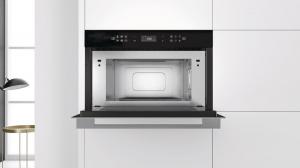 Kuchenka mikrofalowa Whirlpool W7 MD440 3