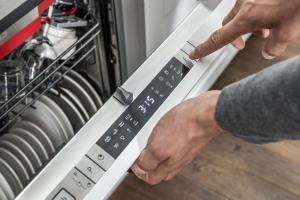 Zmywarka Amica DIM638ACNBTLRKD 10