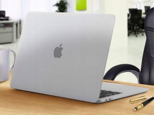 Etui Alogy Hard Case Mat 13.3" Biały 9