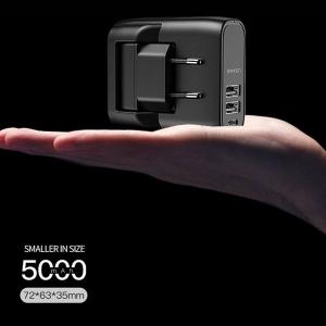 Ładowarka Usams PB11 2x USB-A 1x USB-C 2.4 A (66145-uniw) 3