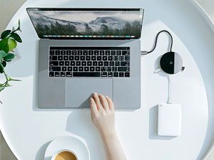 Ładowarka Baseus Circular Mirror Indukcyjna 4x USB-A 1x USB-C 2 A (44149) 6