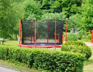 Trampolina ogrodowa Goliath Trampolina ogrodowa Mammoth 12’' 365cm 3