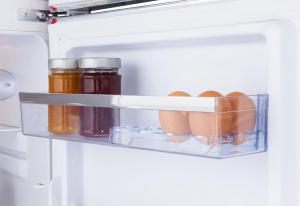 Lodówka Amica KGC15630R 8