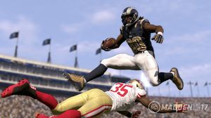 Madden NFL 17 Xbox One 3
