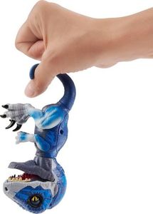 Figurka WowWee Fingerlings Untamed Raptor Frostbite 6