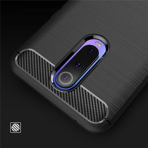 Hurtel Carbon Case elastyczne etui pokrowiec Xiaomi Mi 9T Pro / Mi 9T czarny uniwersalny 4