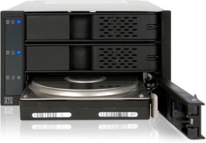 Kieszeń Icy Dock na 3 dyski 3.5" w zatoce 2x 5.25" (MB973SP-1B) 5