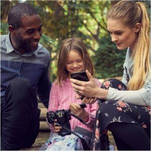 Lustrzanka Canon EOS 250D EF/EF-S 18-55 mm F/3.5-5.6 Brak danych 9