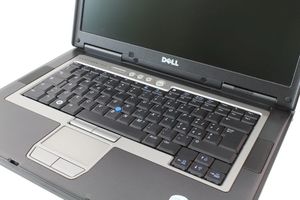 Laptop Dell Latitude D830 2