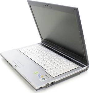Laptop Fujitsu LifeBook S6420 1