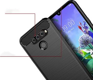 Hurtel Carbon Case elastyczne etui pokrowiec LG Q60 czarny uniwersalny 6