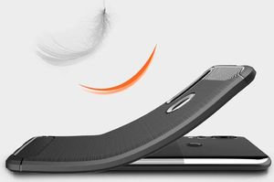Hurtel Carbon Case Elastyczne Etui Pokrowiec Huawei P Smart Z Czarny 3