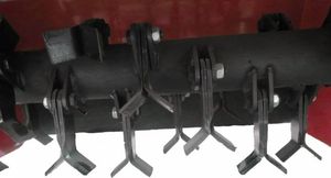 Kosiarka spalinowa Hecht 5812 2