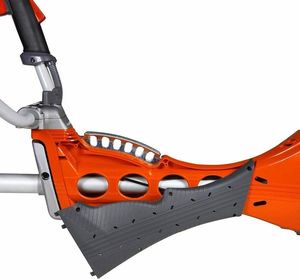 Oleo-Mac OLEO MAC BC 550 MASTER PROFI KOSA SPALINOWA DO TRAWY PROFESJONALNA WYKASZARKA PODKASZARKA PODCINARKA MOC 3.7 KM KLASA PREMIUM 61409001E2 uniwersalny 4