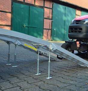 Hecht HECHT 005005 RAMPA NAJAZDOWA NAJAZDY NAJAZD PODESTY PODEST DO TRAKTORKA QUADA 680 KG itp. uniwersalny 11