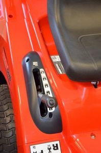 Traktor ogrodowy Hecht 5927 15