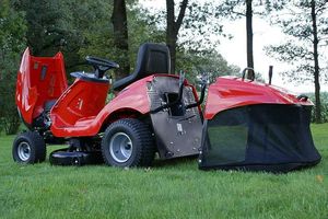 Traktor ogrodowy Hecht 5227 6