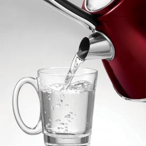 Czajnik Morphy Richards Evoke Czerwony 3