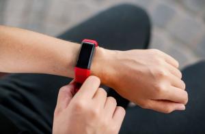 Smartband Garett Fit 26 GPS Czerwony 22