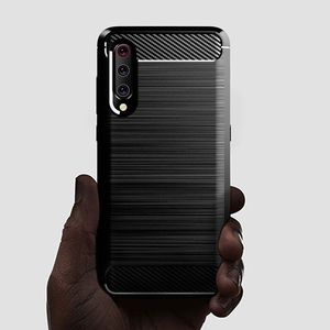 Hurtel Carbon Case elastyczne etui pokrowiec Xiaomi Mi 9 Lite / Mi CC9 czarny uniwersalny 6