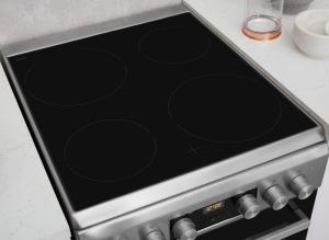 Kuchenka Whirlpool WS5V8CCX/E 8