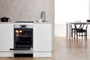 Kuchenka Whirlpool WS5V8CCX/E 9