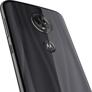 Smartfon Motorola Moto E5 Plus 16 GB Dual SIM Szary  (2_280931) 12