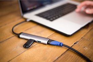 Stacja/replikator Verbatim Multi Port USB-C (49140) 7