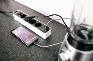 Listwa zasilająca Brennenstuhl Ecolor przeciwprzepięciowa 4 gniazda 1.5 m biało-czarna (1153240026) 5