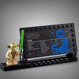LEGO Star Wars Yoda (75255) 4