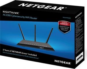 Router NETGEAR Nighthawk RS400 (RS400-100PES) 4