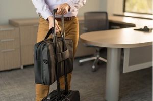 Torba Kensington Contour 2.0 15.6" (K60386EU) 15