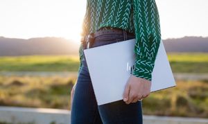 Laptop HP ENVY 13-ah0003nv (4CM84EAR#AB7) 11