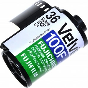 Fujifilm 1 Fujifilm Velvia 100 135/36 7